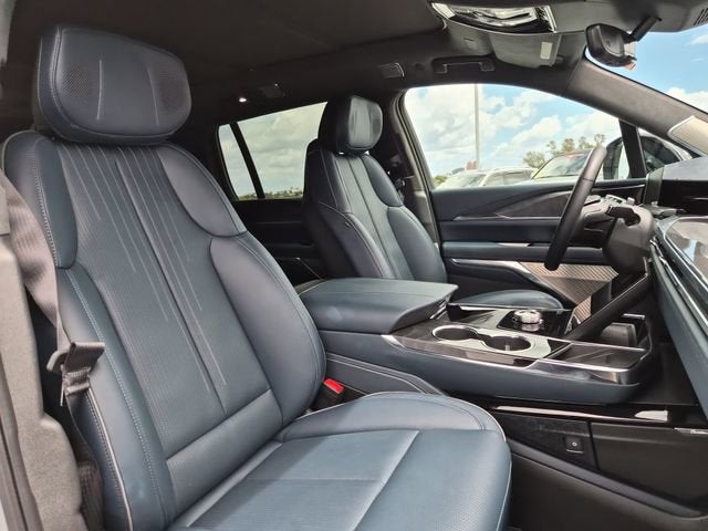2026 Cadillac ESCALADE IQ Premium Sport