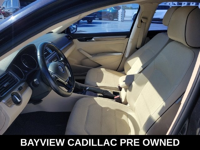 2017 Volkswagen Passat 1.8T SE