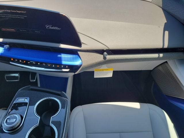 2026 Cadillac OPTIQ Luxury