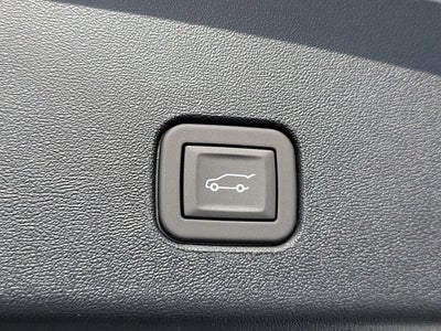 2027 Cadillac OPTIQ Luxury