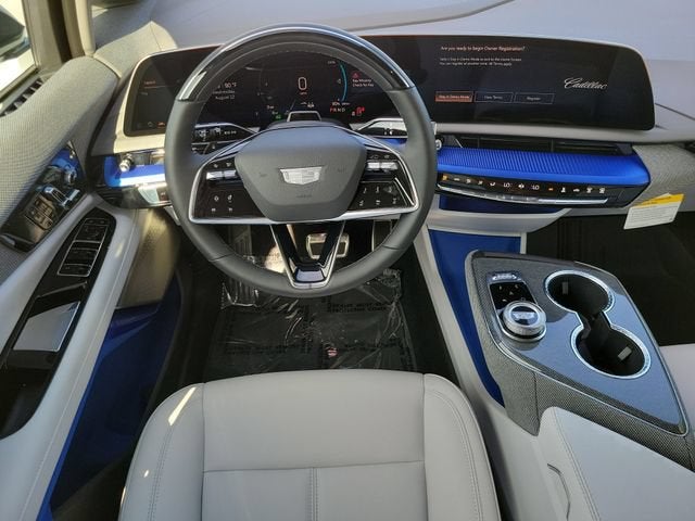 2027 Cadillac OPTIQ Luxury