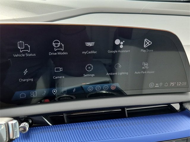 2026 Cadillac OPTIQ Luxury