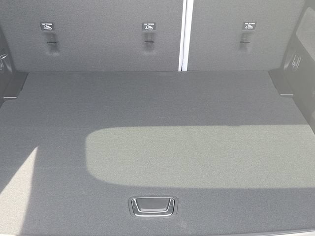 2027 Cadillac OPTIQ Premium Luxury