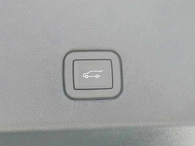 2027 Cadillac OPTIQ Premium Luxury