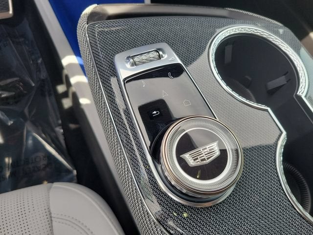 2027 Cadillac OPTIQ Premium Luxury