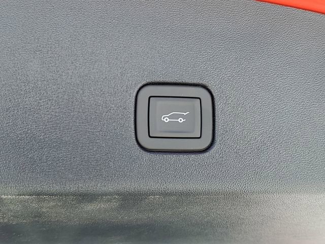 2026 Cadillac OPTIQ Sport - Photo 13