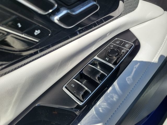2027 Cadillac OPTIQ Sport