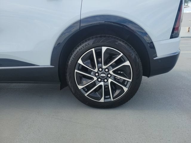 2027 Cadillac OPTIQ Premium Sport - Photo 14
