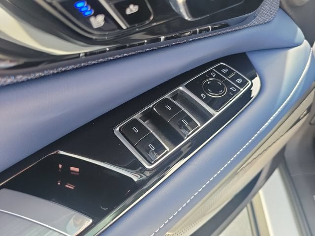 2027 Cadillac OPTIQ Premium Sport - Photo 21