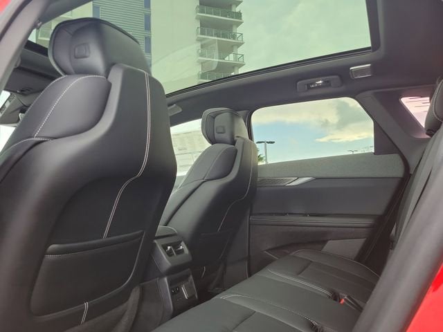 2025 Cadillac OPTIQ Sport 2