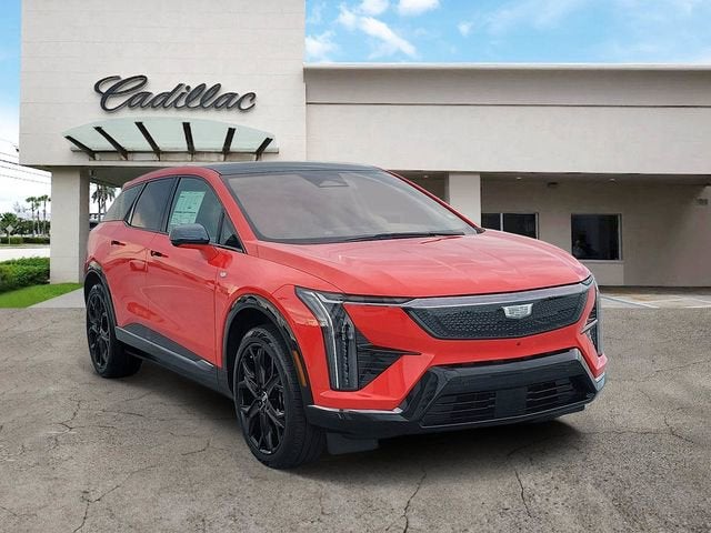 2025 Cadillac OPTIQ Sport 2
