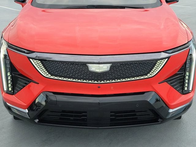 2025 Cadillac OPTIQ Sport 2