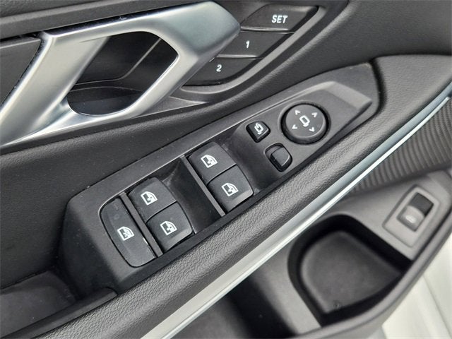 2024 BMW 3 Series 330i