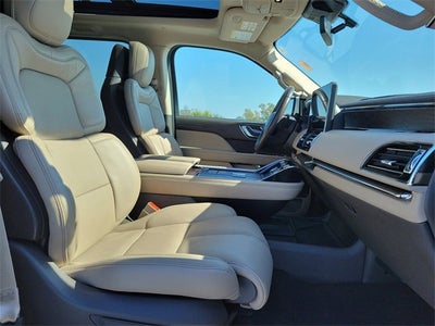 2024 Lincoln Navigator L Reserve