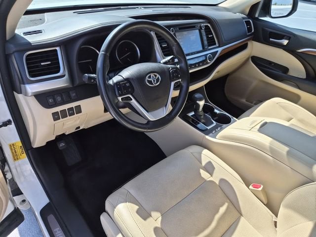 2017 Toyota Highlander Limited
