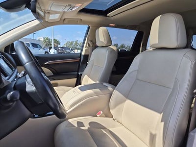 2017 Toyota Highlander Limited