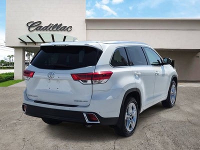 2017 Toyota Highlander Limited