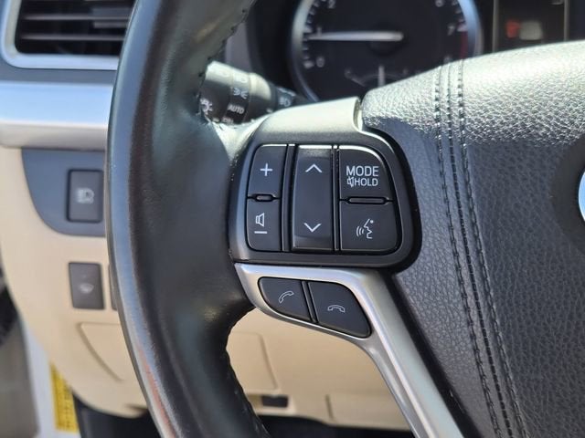 2017 Toyota Highlander Limited