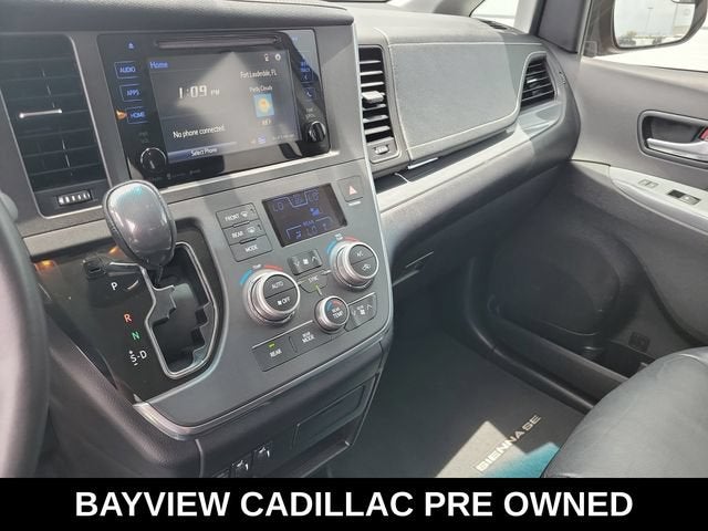 2017 Toyota Sienna SE