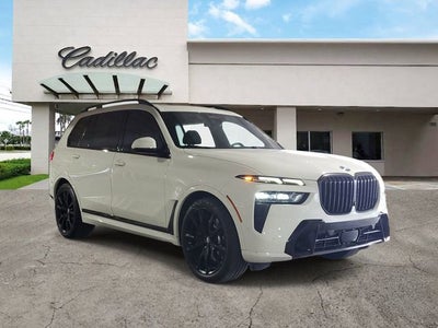 2023 BMW X7 xDrive40i