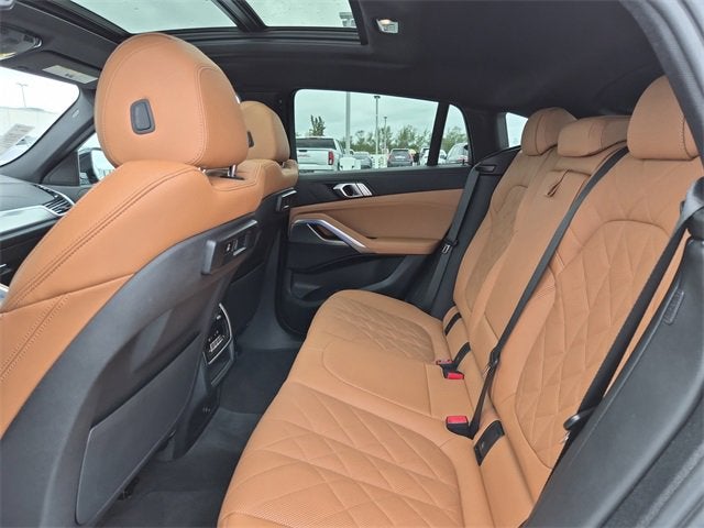 2023 BMW X6 xDrive40i