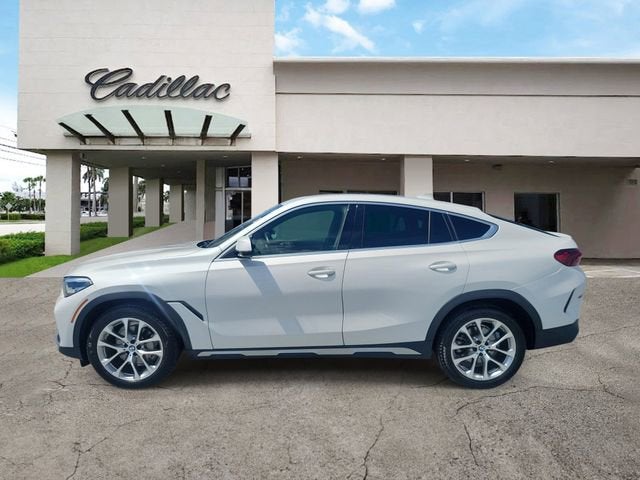 2021 BMW X6 xDrive40i