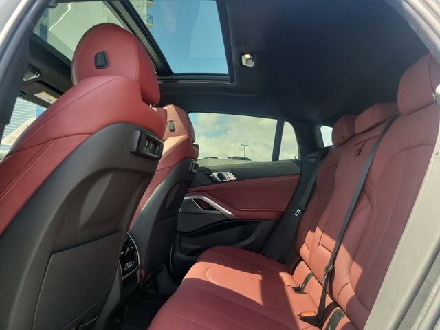 2021 BMW X6 xDrive40i