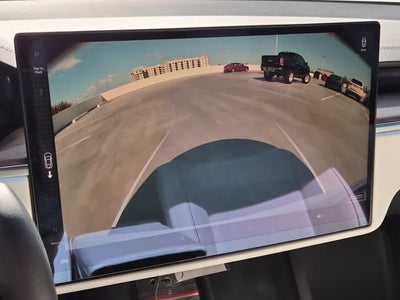 2022 Tesla Model S Plaid