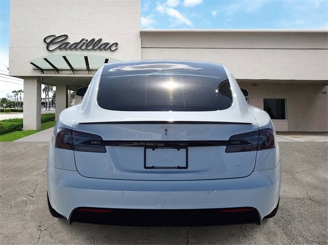 2022 Tesla Model S Plaid