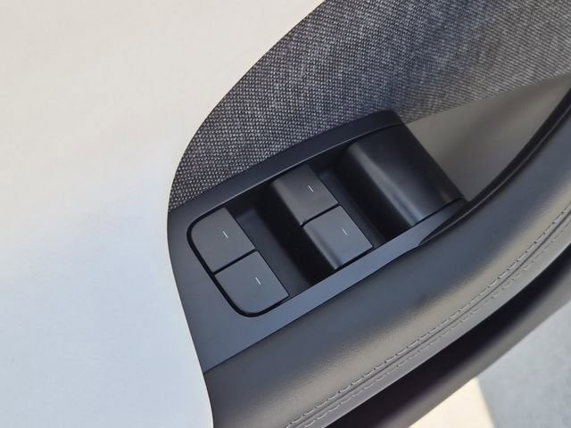 2022 Tesla Model S Plaid