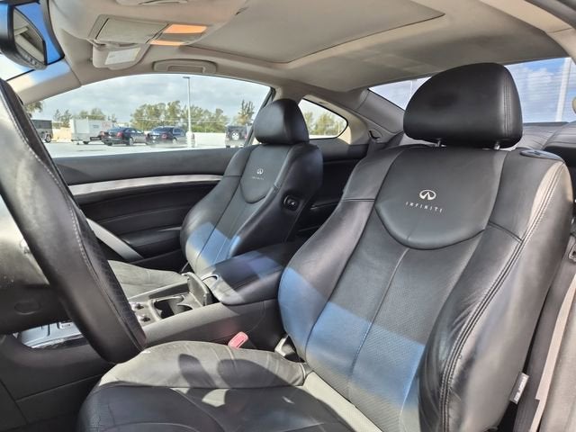 2014 INFINITI Q60 Coupe Journey