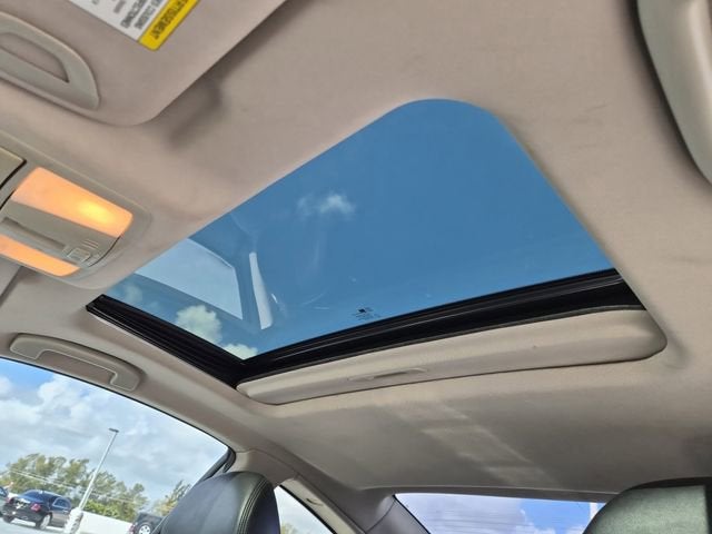 2014 INFINITI Q60 Coupe Journey