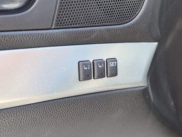 2014 INFINITI Q60 Coupe Journey