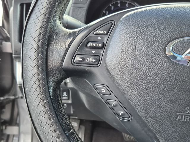 2014 INFINITI Q60 Coupe Journey