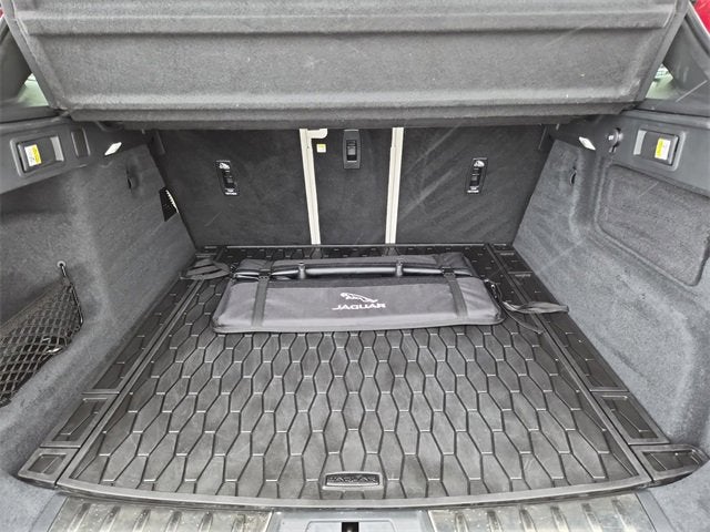 2025 Jaguar F-PACE R-Dynamic S