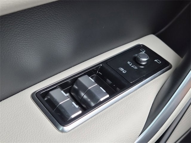 2025 Jaguar F-PACE R-Dynamic S