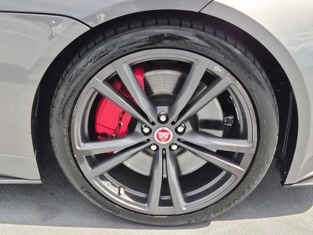 2019 Jaguar F-TYPE SVR