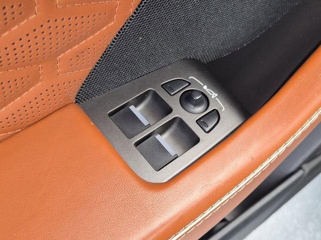 2019 Jaguar F-TYPE SVR