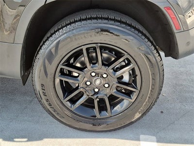 2025 Land Rover Defender S