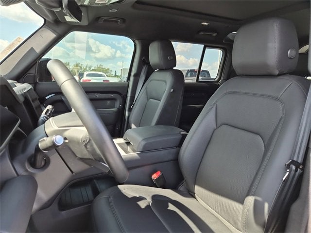 2025 Land Rover Defender S