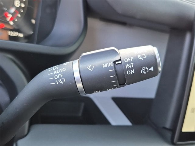 2025 Land Rover Defender S