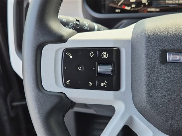 2025 Land Rover Defender S