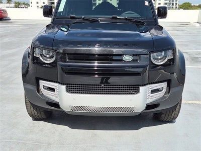 2025 Land Rover Defender S