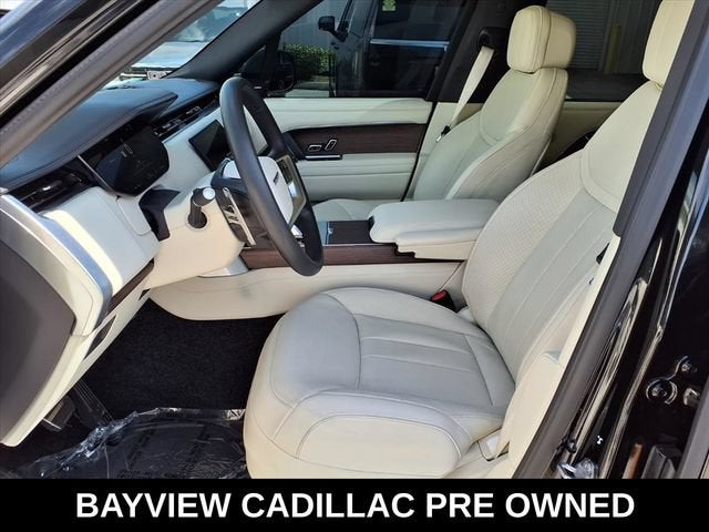 2025 Land Rover Range Rover SE