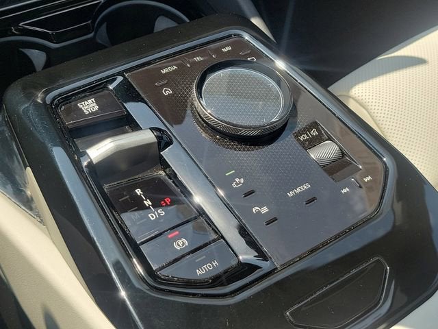 2024 BMW 5 Series 530i