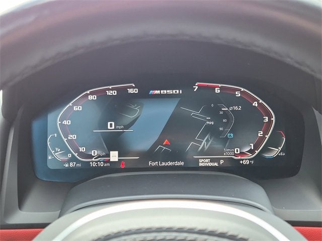 2022 BMW 8 Series M850i