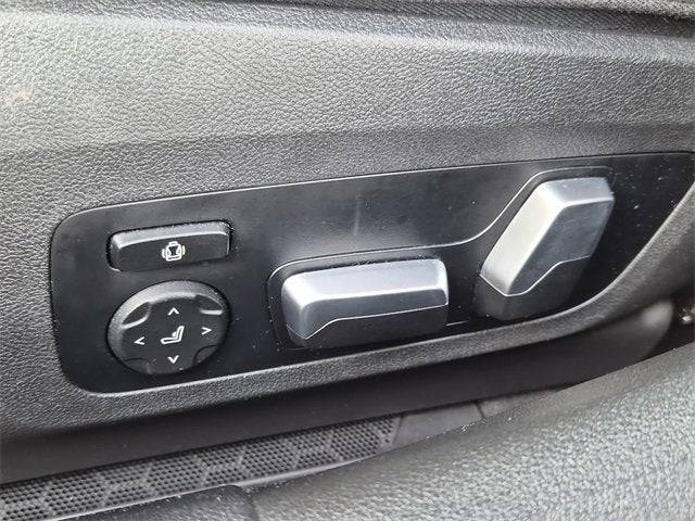 2022 BMW 8 Series M850i