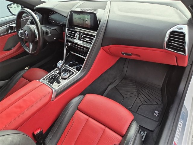 2022 BMW 8 Series M850i