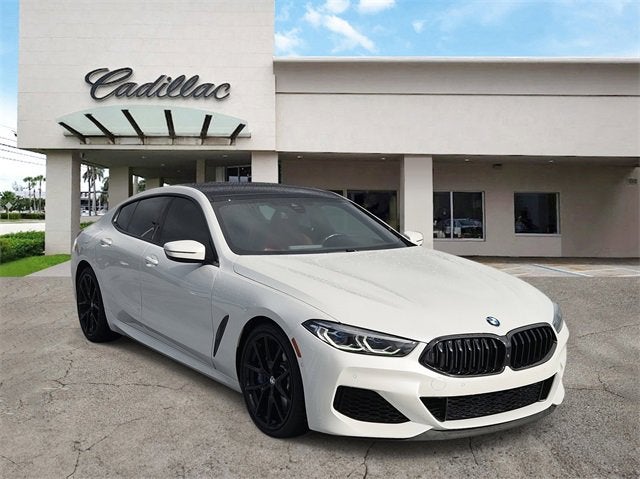 2022 BMW 8 Series M850i