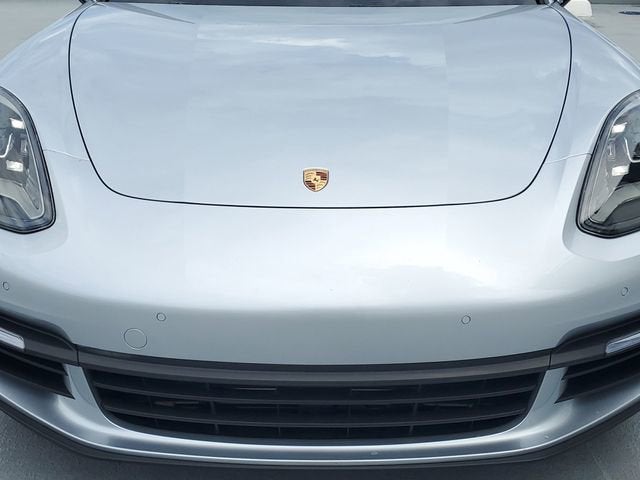 2018 Porsche Panamera 4